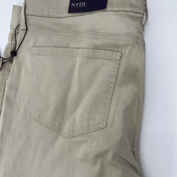 NYDJ Sheri Slim in Feather- Size 14 NWT - Picture 7 of 13